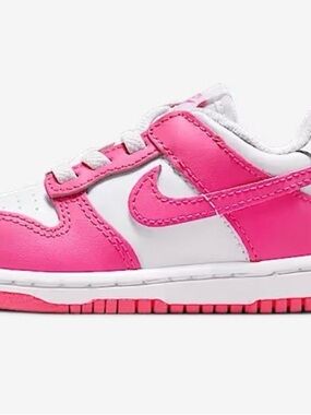Nike Infant / Toddler Baby Girl Nike Dunk Sneakers 6c NWT